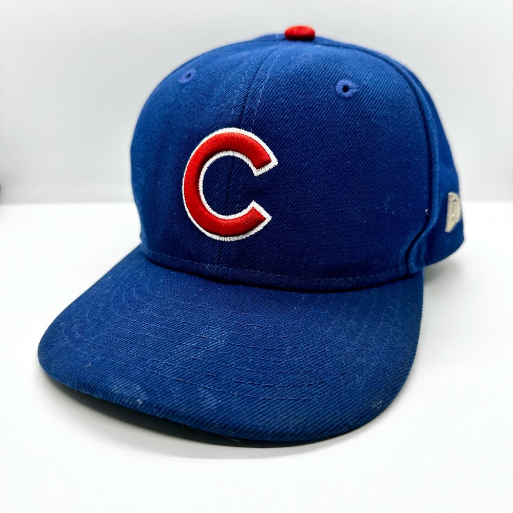 Boys 6 3/8 Fitted Chicago Cubs Baseball Hat